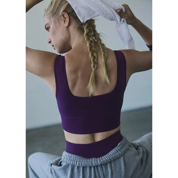 Free People Movement Good Karma Square-Neck Bra Champion or Purple XS Small NEW - Picture 3 of 5